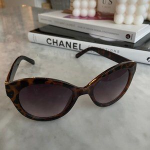 LC Lauren Conrad Sunglasses